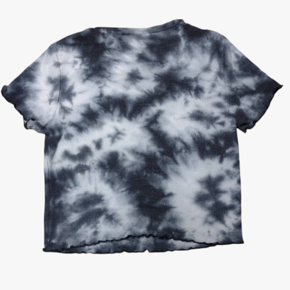 Tie dye black and white crop top Wild fable